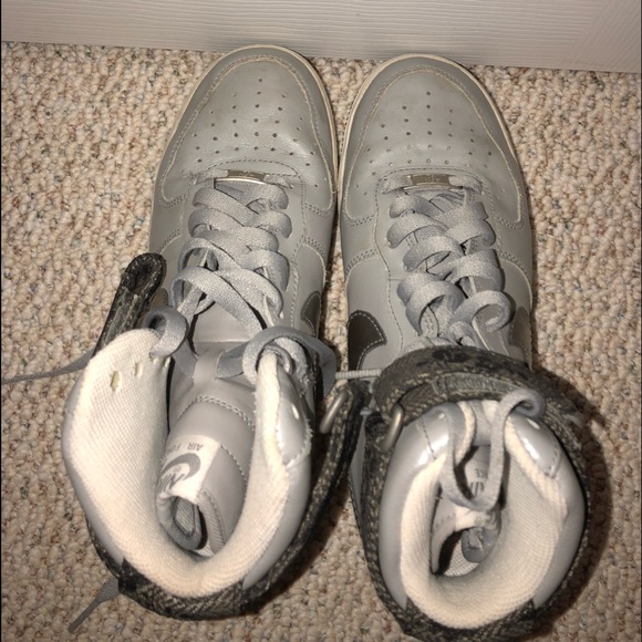 Nike Air Force 1 - Picture 7 of 8